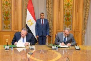 وزير الإنتاج الحربى" يشهد توقيع بروتوكول تعاون مع شركة "ابدأ لتنمية المشروعات