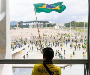 ‏أنصار الرئيس البرازيلي السابق، يفعلون مثل ما فعل أنصار ترمب