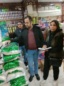 حملات تموينية مفاجئة لضبط الأسعار بغرب الاسكندرية