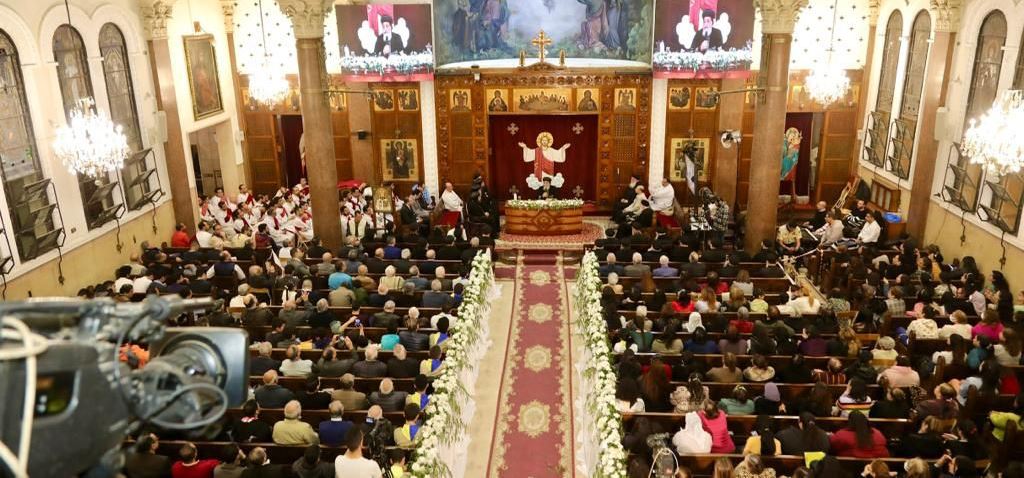 البابا تواضروس الثاني بابا الإسكندرية يترأس نهضة روحية لعيد القمص بيشوي كامل