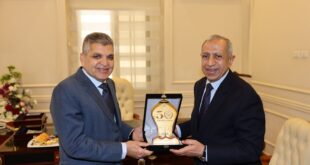 رئيس هيئة قناة السويس يبحث سبل التعاون مع رئيس الأكاديمية العربية للعلوم والتكنولوجيا والنقل البحري