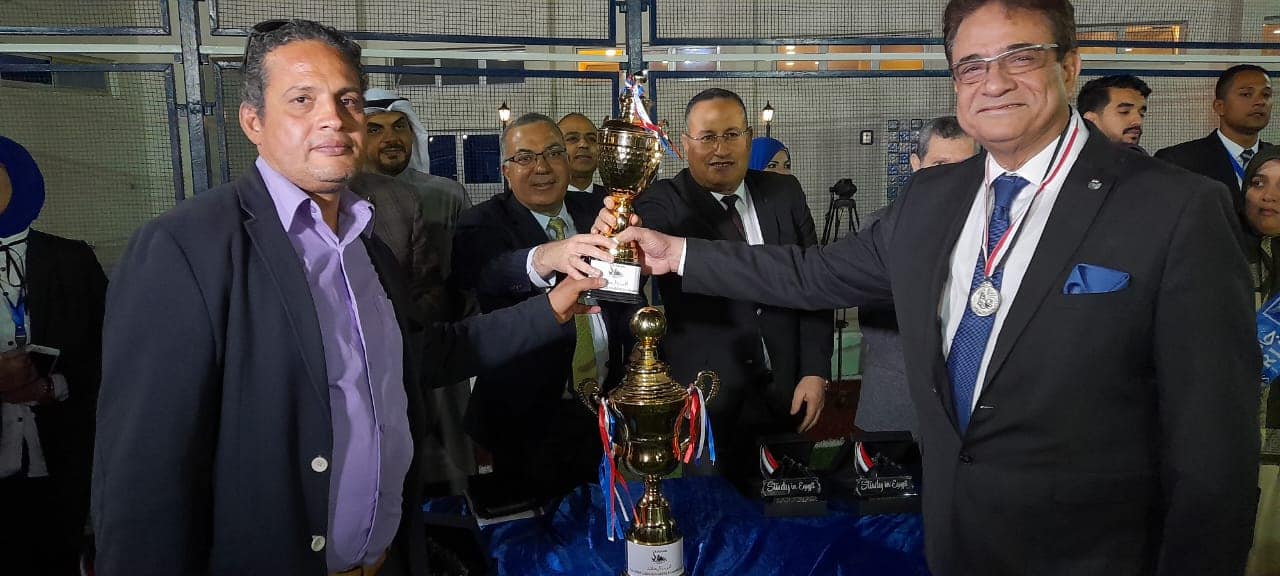 جامعة الإسكندرية تفوز بالمركز الأول في الدورة الرمضانية لخماسيات كرة القدم 