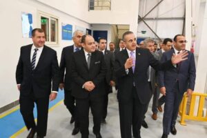 وزير التجارة والصناعة يفتتح مصنع شركة زايلم العالمية لإنتاج مضخات المياه في مصر