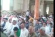 جموع المصلين بمسجد السلام بشبراخيت يرددون الصلاة على سيدنا محمد عليه الصلاة والسلام