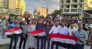 مظاهرات عارمه في مدينة العريش بشمال سيناء تطالب بوقف الحرب على غزه فوراً