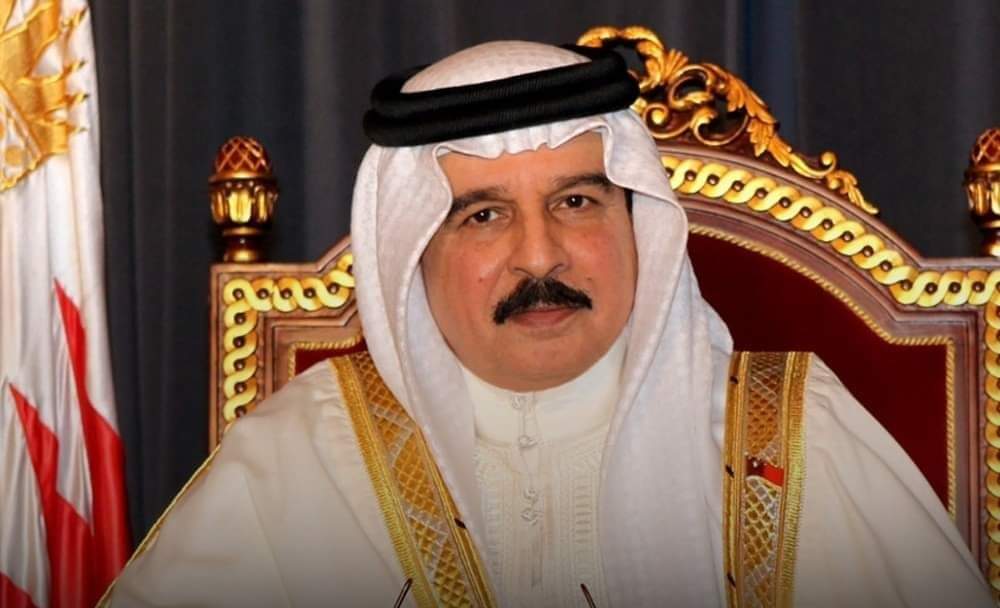 البحرين تعلن سحب السفير البحريني من تل أبيب
وإرسال السفير الاسرائيلي