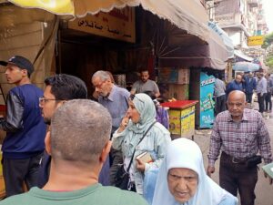حملة مكبرة حمله لتفتيش على المحلات بحي غرب الإسكندرية