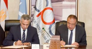 محافظ الإسكندرية يوقع بروتوكول مع شركة التعاون للبترول