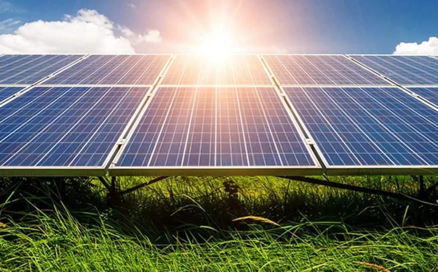 توقيع مذكرة تفاهم لبدء الدراسات والقياسات التمهيدية لتطوير مشروع طاقة شمسية بقدرة 10 جيجاوات