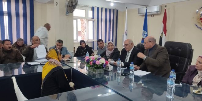 السكرتير العام للمحافظة يلتقي بعدد ٢٥ مواطن ومواطنه ممن لديهم مطالب وإحتياجات بأبوحمص.