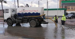 الشريف يشدد على رؤساء الأحياء بمتابعة تصريف مياه الأمطار بالمناطق الساخنة