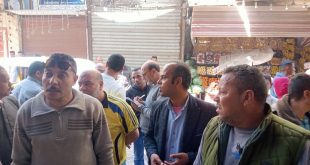 حملة لإزالة إشغالات الباعة الجائلين والمحال التجارية بأحياء مدينة سمالوط