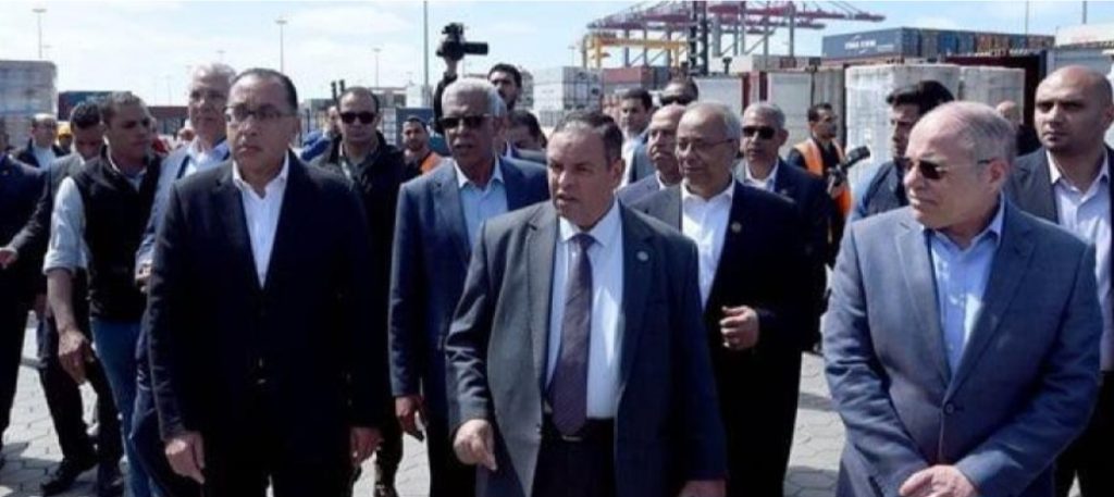 رئيس الوزراء يتفقد مشروع توسعات "ميدور" لتكرير البترول بالإسكندرية