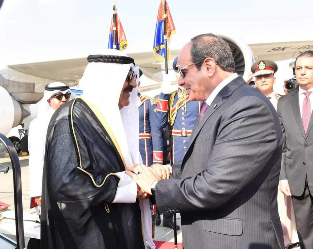 سمو الأمير الكويتي يصل ⁧‫إلى مصر‬⁩ في زيارة دولة الرئيس المصري