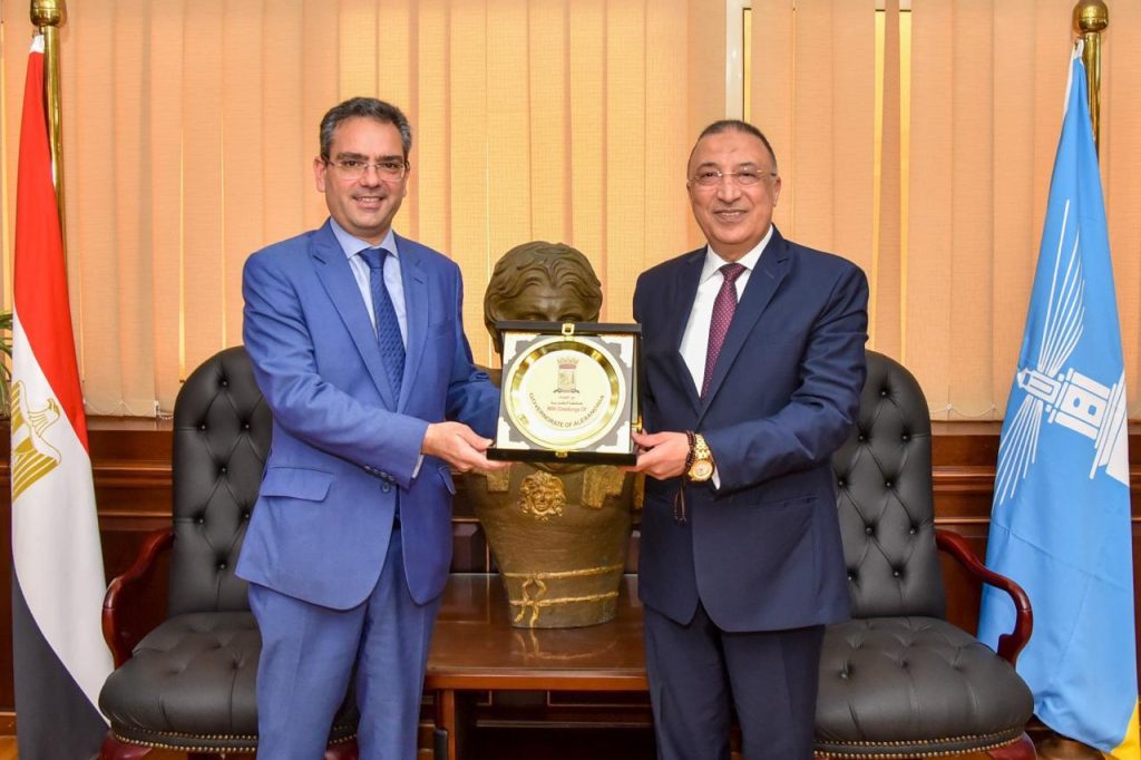 محافظ الإسكندرية يستقبل سفير مالطا لبحث سبل التعاون المشترك بينهما