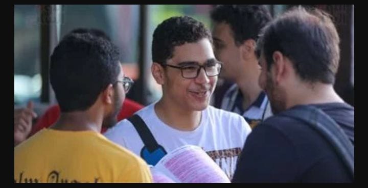 ضبط 3 طلاب بالقاهرةأثناء محاولتهم الغش بالمحمول