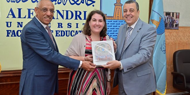 كلية التربية جامعة الإسكندرية تستقبل وفد مبادرة تميز المعلم (TEI)