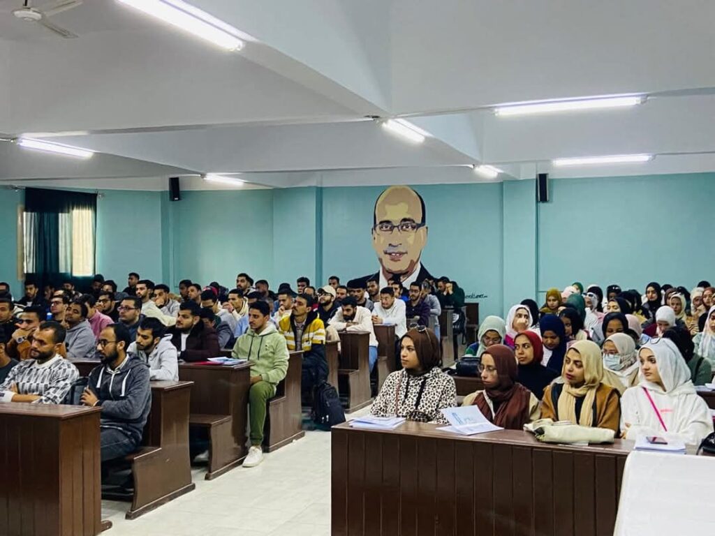 ندوة الشائعات والحرب النفسية وأثرها فى تفكيك المجتمعات