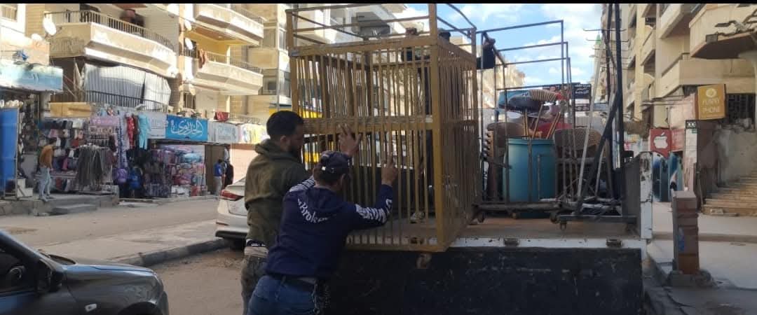 حملات لإزالة الإشغالات بحي العجمي بالأسكندرية 