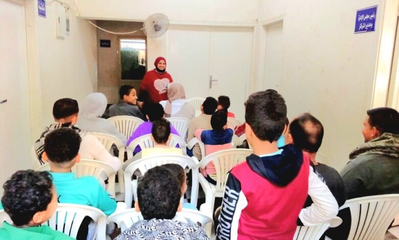 ندوة توعوية عن الزواج المبكر