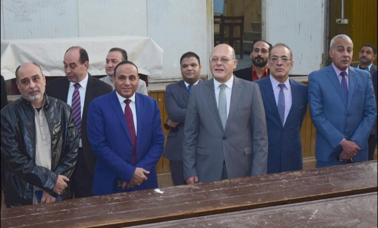 2410 طالب وطالبة يؤدون امتحانات الفصل الدراسي الأول لبرامج التعليم المدمج بجامعة سوهاج
