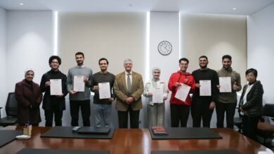 طلاب الجامعة اليابانية يجتازون اختبار ( JLPT) لتعلم اللغة اليابانية