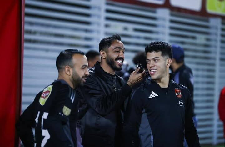 كهربا يتواجد في التتش ويشارك أجواء مران الأهلي