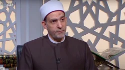 حكم صلاة المرأة داخل السيارة والمواصلات أثناء السير