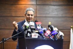  وزير الشباب والرياضة يشهد توقيع بروتوكول تعاون مع نقابة  الإعلاميين