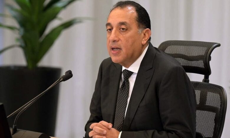 رئيس الوزراء يتوجه إلى أوغندا لترؤس وفد مصر بالقمة غير العادية