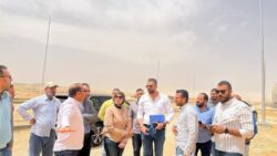  وزير الإسكان يتابع تقدم الأعمال بمشروعات المرحلة العاجلة بمدينة السويس الجديدة