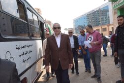 محافظ الغربية يواصل جولاته الميدانية لمتابعة التزام السائقين ومحطات الوقود بالتعريفة الجديدة