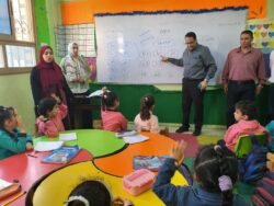 وكيل وزارة التربية والتعليم بالغربية يتابع مدارس قطور الصباحية والمسائية 