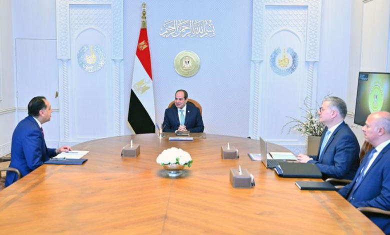 إجتمع السيسي مع مدبولي والسيد حسن عبد الله محافظ البنك المركزي وكجوك