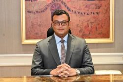 وزير الإسكان بدء تسليم قطع أراضي بيت الوطن المرحلة التاسعة