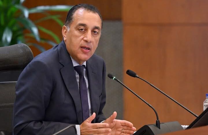 بالسخنة وشرق بورسعيد يوجد 14 مُطورًا صناعيًا بنظام "موانئ أبوظبي"