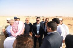 وزير الإسكان يتفقد سير العمل بالتجمع العمراني غرب الضبعة بالساحل الشمالي