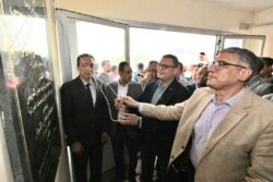 وزير الإسكان ومحافظ الجيزة يفتتحان المرحلة الأولى من محطة مياه الشرب