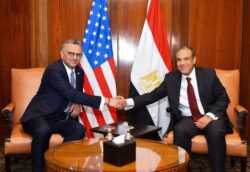 لقاء وزير الخارجية والهجرة و مستشار الرئيس الأمريكى للشئون العربية والشرق الأوسط 