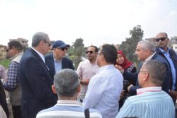 وزير الرى ومحافظ الغربية يتفقدان حالة الري وأعمال تطهيرات الترع بعروس الدلتا