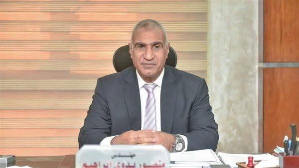 مياه الجيزة توصل المياه لـ ٦٢ أسرة أولى بالرعاية بمركز أطفيح