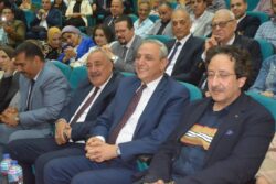 محافظ الغربية يشهد مناقشة دكتوراه مدير عام مكتبه حول رأس المال الفكري وإدارة الأزمات بديوان عام المحافظة