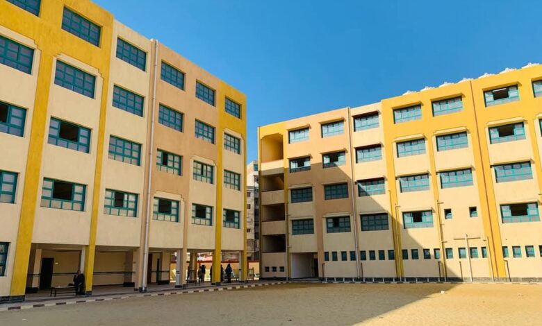 محافظ الإسكندرية جاهزية كاملة لانطلاق امتحانات الفصل الدراسي الثاني للشهادة الإعدادية