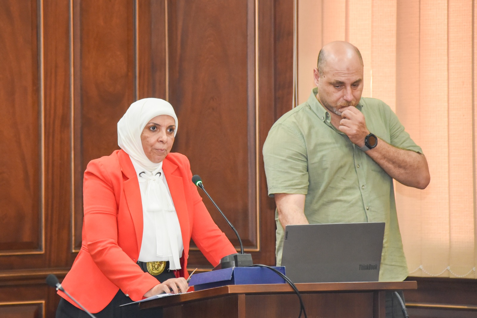 محافظ الإسكندرية يتابع استعدادات الأجهزة التنفيذية لاستقبال عيد الأضحى المبارك 