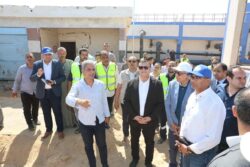 محافظ المنيا يستقبل وزير الإسكان خلال زيارة ميدانية لتفقد مشروعات مياه الشرب والطرف الصحى بالمنيا