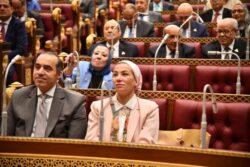 "رئيس الشيوخ"يهنئ وزيرة البيئة لاختيارِها لتولي منصبِ السكرتيرِ التنفيذي لاتفاقية الأممِ المتحدةِ لمكافحةِ التصحر