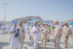 وزير الصحة يؤكد استقرار الوضع الصحي للحجاج المصريين