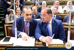 وزير الشئون النيابية يحضر جلسة مجلس النواب بشأن تقرير لجنة الخطة والموازنة