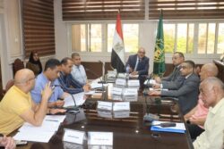 محافظ القليوبية يترأس إجتماع اللجنة العليا للإعلانات بمحافظة القليوبية