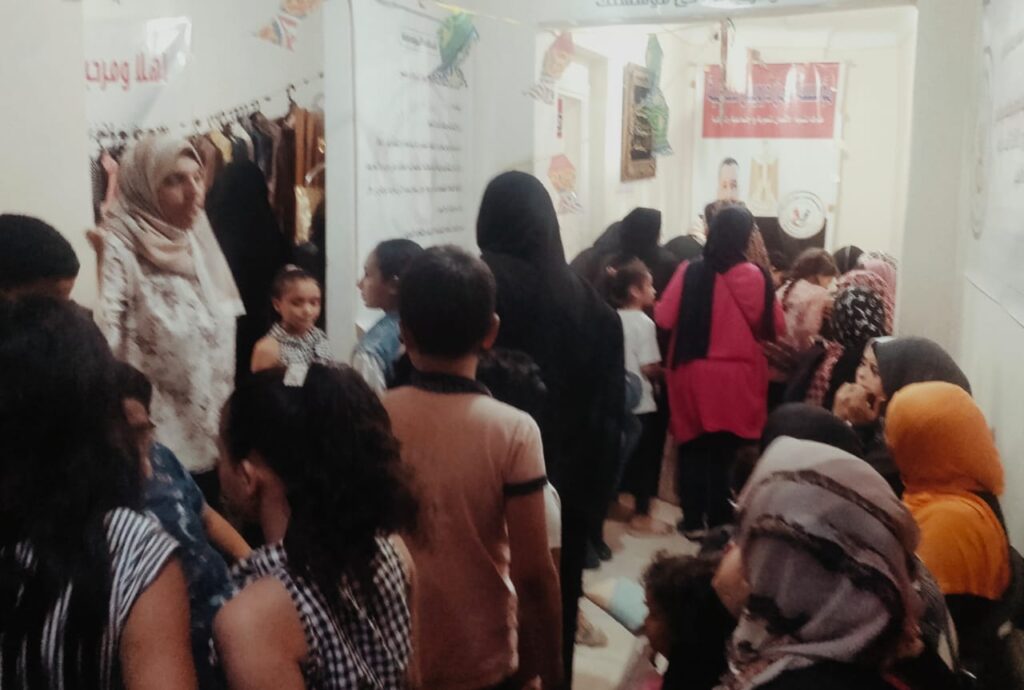 مؤسسة أيمن درويش للتنمية: تفتتح معرض الملابس الخيري للأسر والحالات الأكثر احتياجا